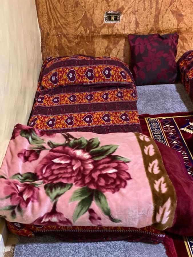 Bed and breakfast Petra Family House Extérieur photo