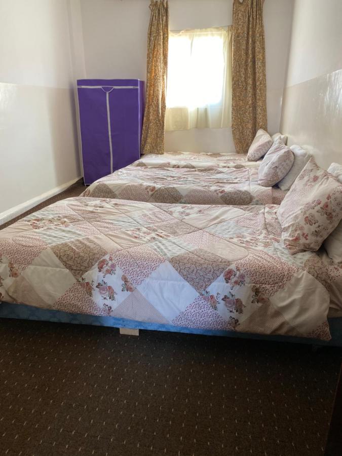 Bed and breakfast Petra Family House Extérieur photo
