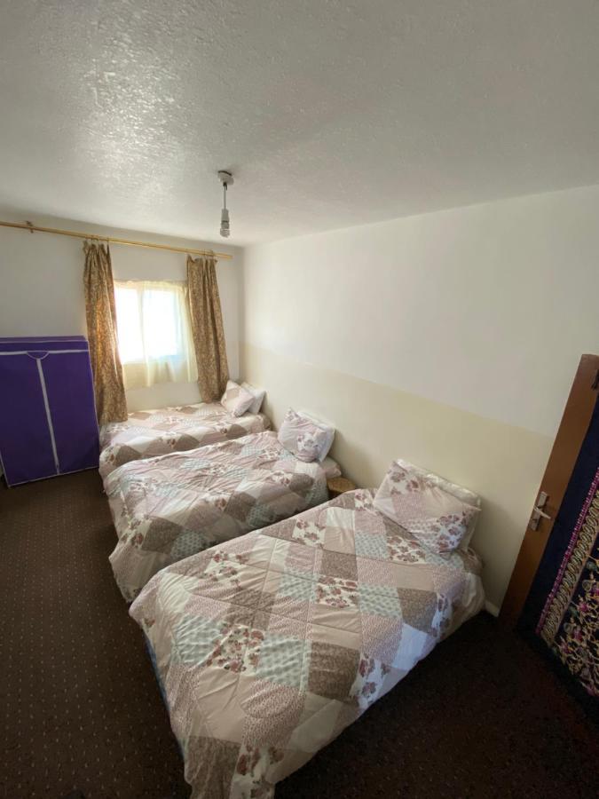 Bed and breakfast Petra Family House Extérieur photo