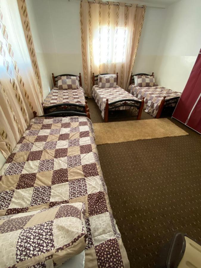 Bed and breakfast Petra Family House Extérieur photo